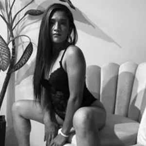 marianaacevedo from bongacams