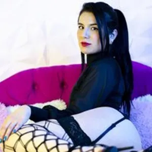 melanieblack1 from bongacams