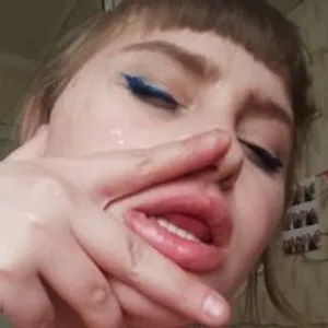 melkaja-mi0 from bongacams