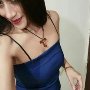 mely83 from bongacams