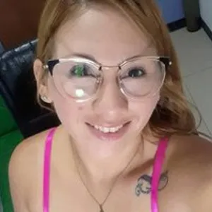 mery-- from bongacams