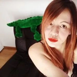 mia-orange69 from bongacams