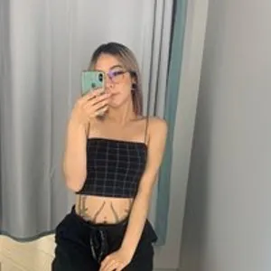 mia-simphony from bongacams