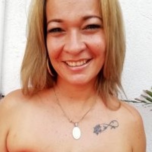 milfmila's profile picture