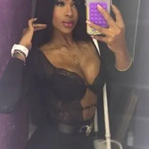 missbritanny from bongacams