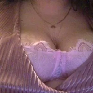 moneylewinsky from bongacams