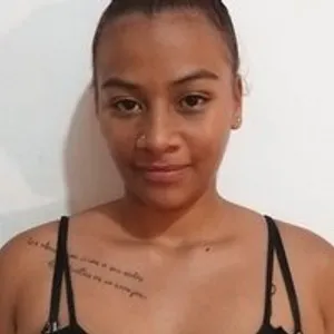 pahmela from bongacams