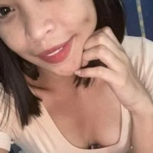 pinaytoygirl from bongacams