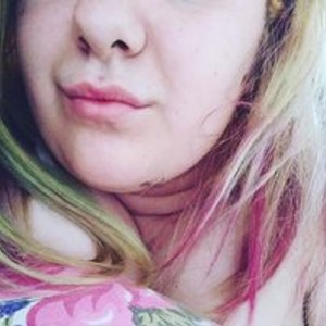 Cam girl playful-allexys