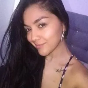 pocahontaslux from bongacams