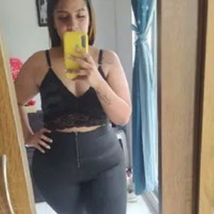 pretty-bbw from bongacams