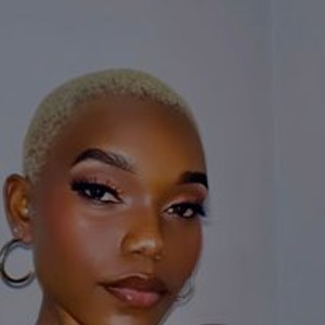 prettyvee's profile picture