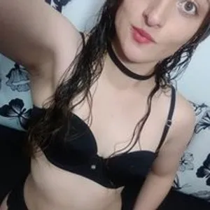 pyninahot from bongacams