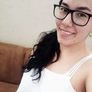 rachelbanx from bongacams