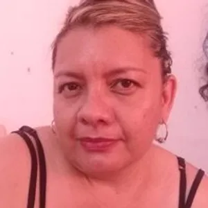 ruby2073 from bongacams