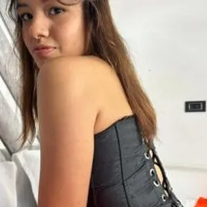 samymia from bongacams