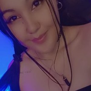 Camgirl is actually offline