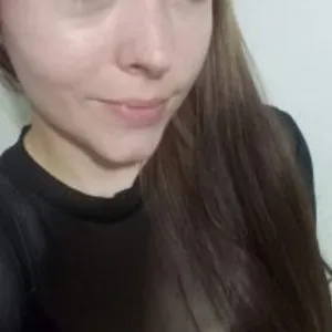 sarahharris from bongacams