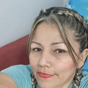 sexy-nathaly1 from bongacams