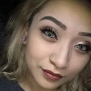 shygemini82 from bongacams