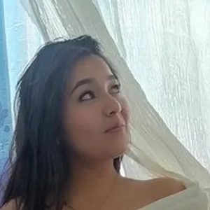 smallsexydoll from bongacams