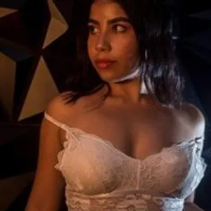 sofiamoore2 from bongacams