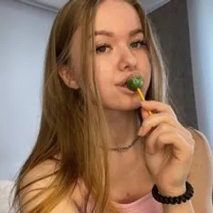 starlitrose from bongacams