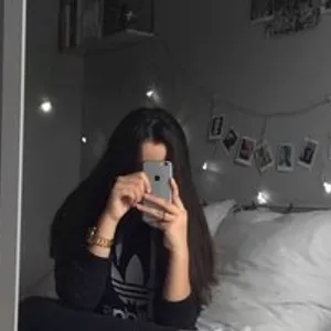 stephieuniver from bongacams