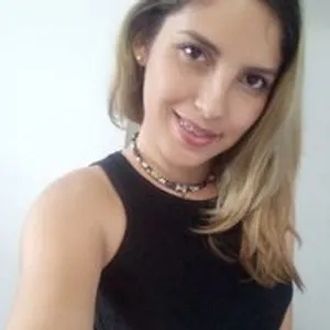 sweet-girl4u from bongacams