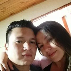 sweetcouple61 from bongacams