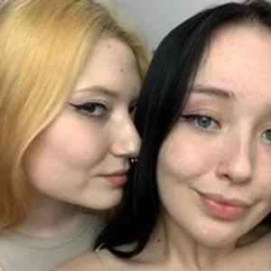 sweetroom77 from bongacams