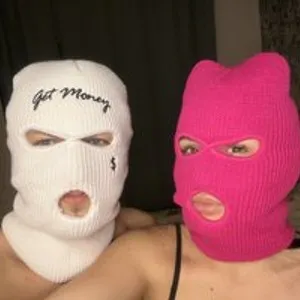 sweettycouple from bongacams