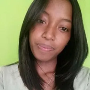 taniah from bongacams