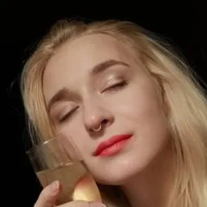 tea-princess from bongacams