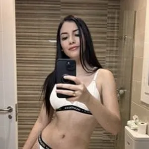 thebadanna from bongacams