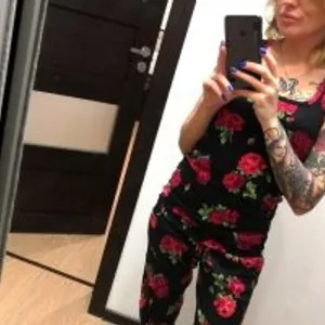 urmavis from bongacams