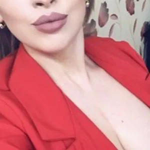 wetgirll18 from bongacams