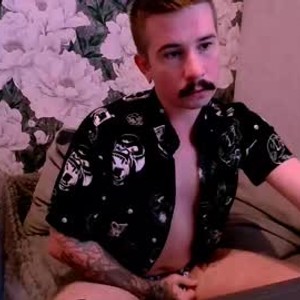 Cam boy 9unr1s6