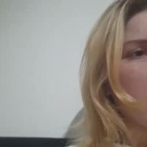 chaturbate _babypeach webcam profile pic via cam-performer.com