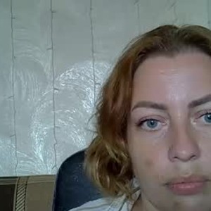 _karmilla_ webcam profile - European