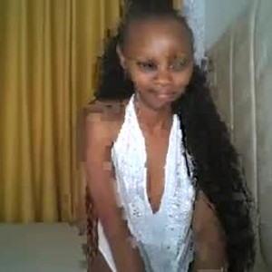 chaturbate _littlevenus webcam profile pic via amateursex-livecam.com