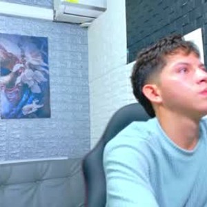 Cam boy adrian_miranda