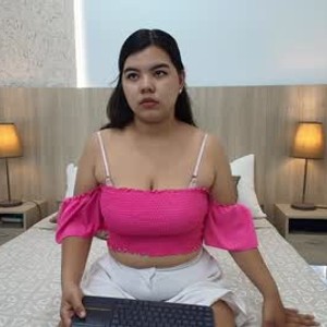 chaturbate adriana_vargas webcam profile pic via livesexr.com