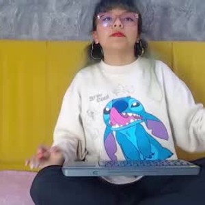 chaturbate adrianasweetcm101 webcam profile pic via bestlivesexchat.com