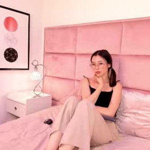 watchgirlcam.com ahri_butterfly livesex profile in petite cams