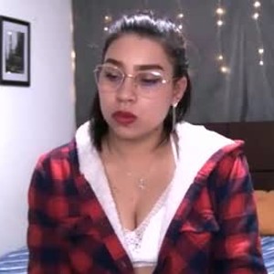 chatnmate.com aishafox_1 livesex profile in mature cams