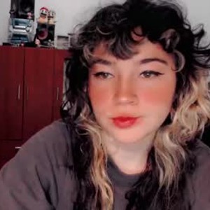 glamcambabes.com alice_sweetly livesex profile in asian cams