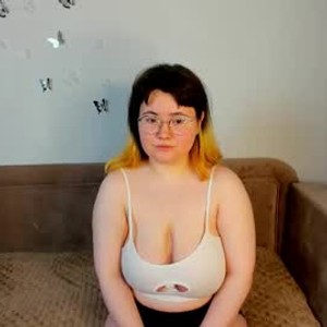 chaturbate alicepaws webcam profile pic via cheapadultsexcams.com