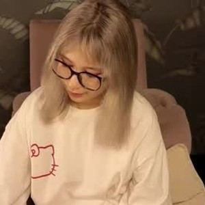 chaturbate alika_leal webcam profile pic via amateursex-livecam.com