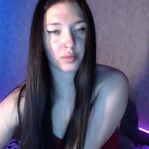 free6cams.com alisaadoll livesex profile in findom cams